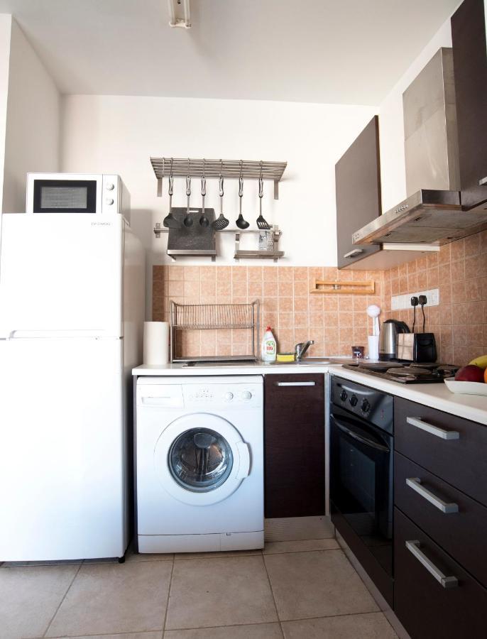 Glabur Stays - The Cozy Atelier - Nicosia City, Free Parking & Wifi, Welcomes You!!! Exterior foto